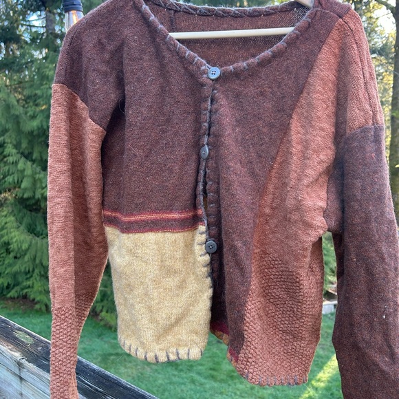 Funky patchwork cardigan - Picture 2 of 3